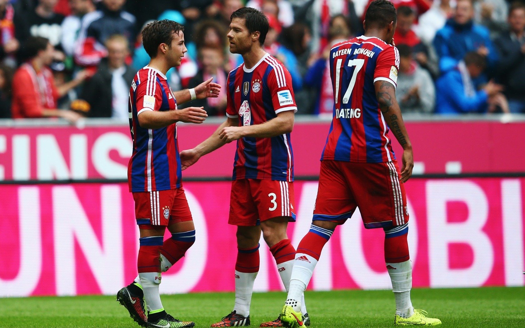 多特蒙德球队神勇表现，势不可挡领跑榜首，多特蒙德队史十大球星